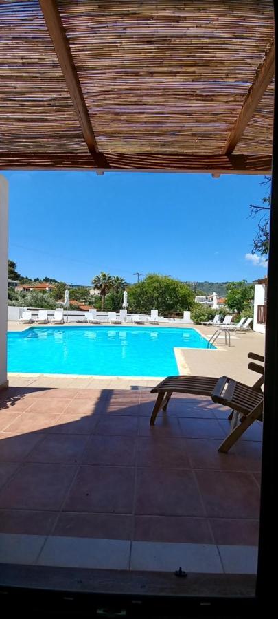 Anemos Junior Suite Skopelos Town Ngoại thất bức ảnh