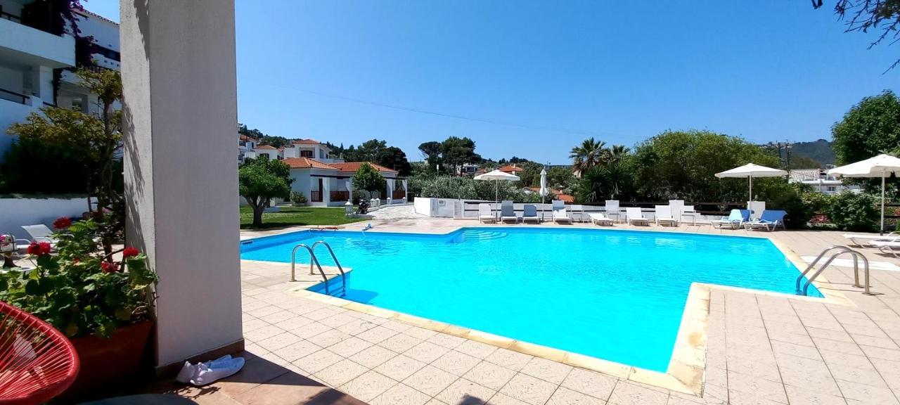 Anemos Junior Suite Skopelos Town Ngoại thất bức ảnh